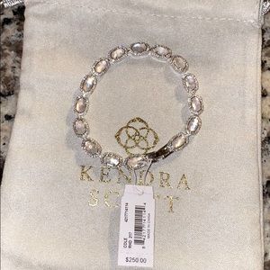 KENDRA SCOTT SILVER COLE BRACELET